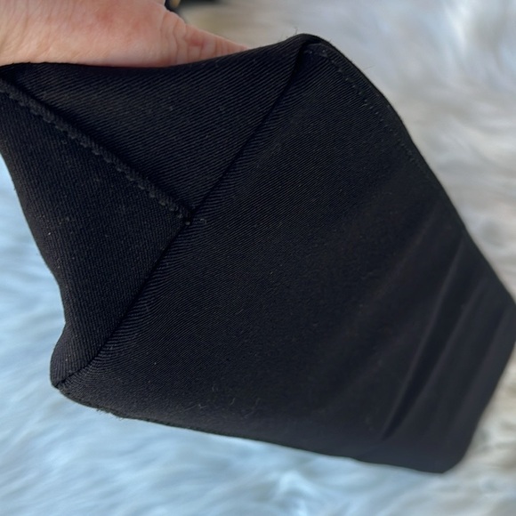 Authentic Salvatore Ferragamo Shoulder Bag - Picture 7 of 13